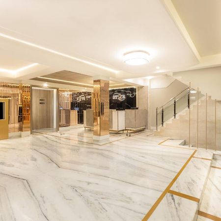 Hotel Aero Star By Star Group Нью-Дели Экстерьер фото