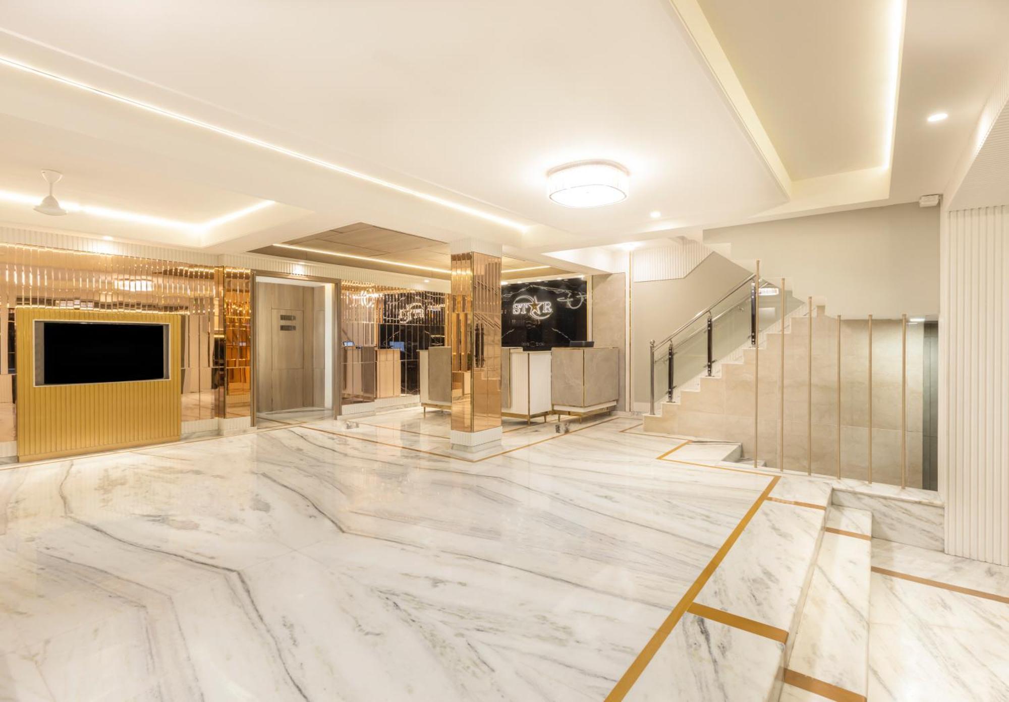 Hotel Aero Star By Star Group Нью-Дели Экстерьер фото